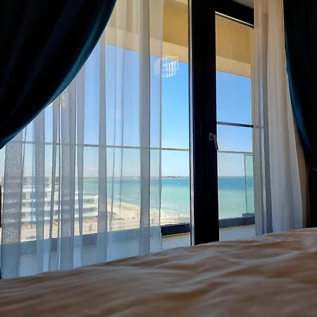 Horizon - Endless Summer Mamaia Nord דירה